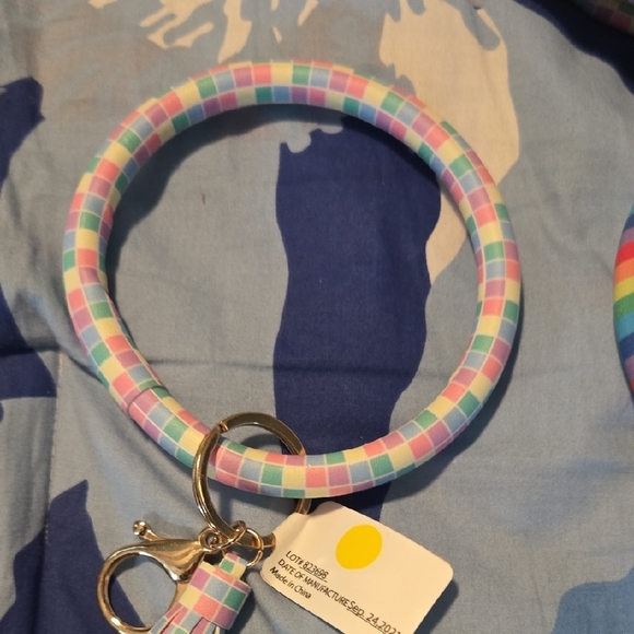 Key Rings 3 For 5 - Picture 2 of 6